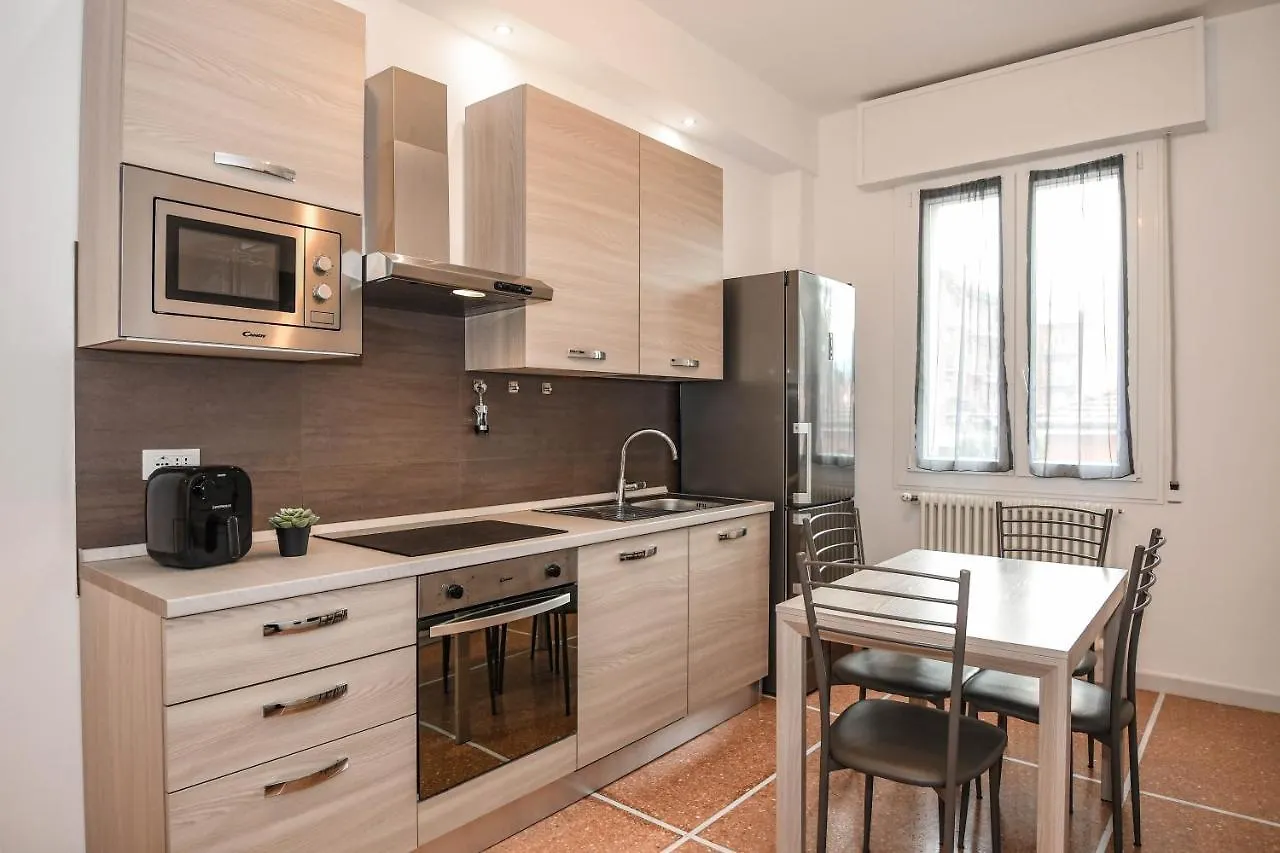 Fontanesi Suite Boloňa Apartmán